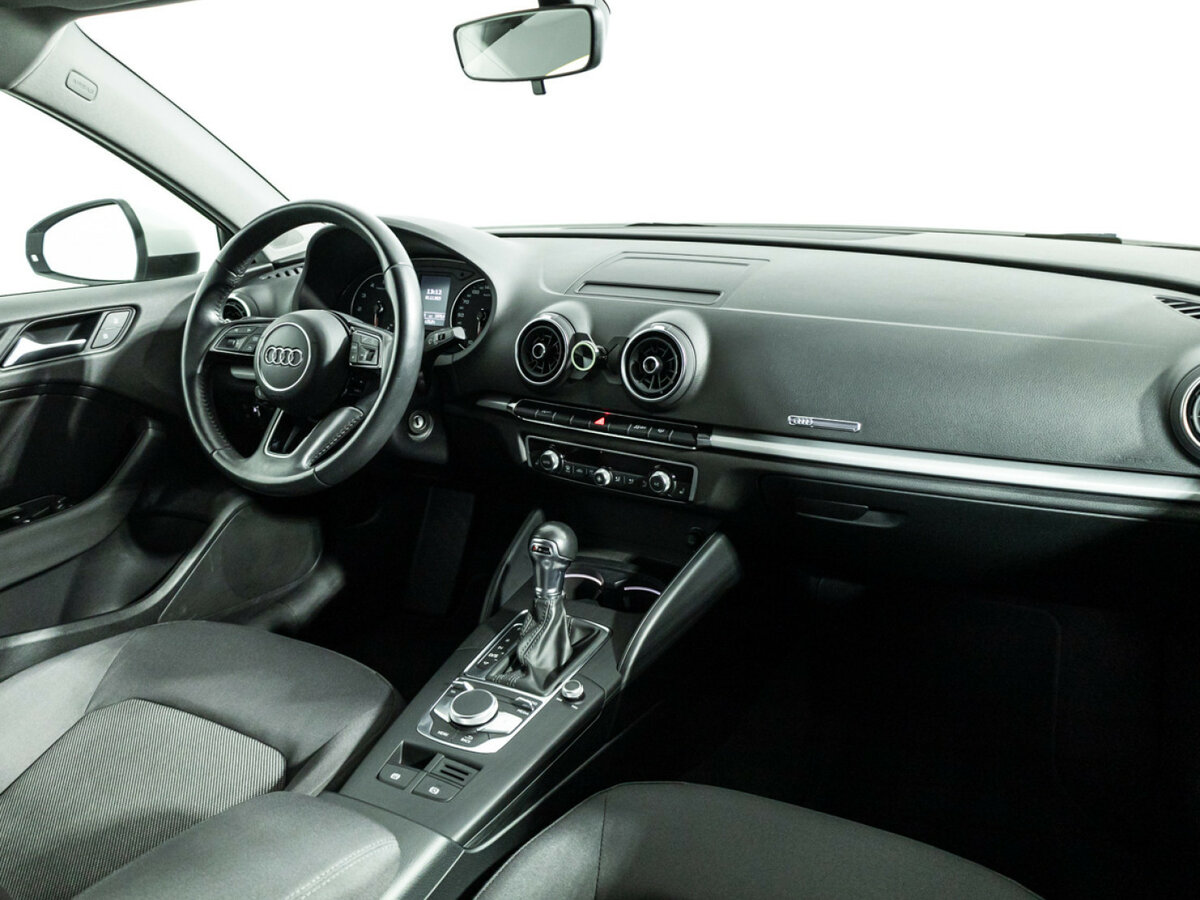Купить Audi A3 с пробегом. Фото: #8