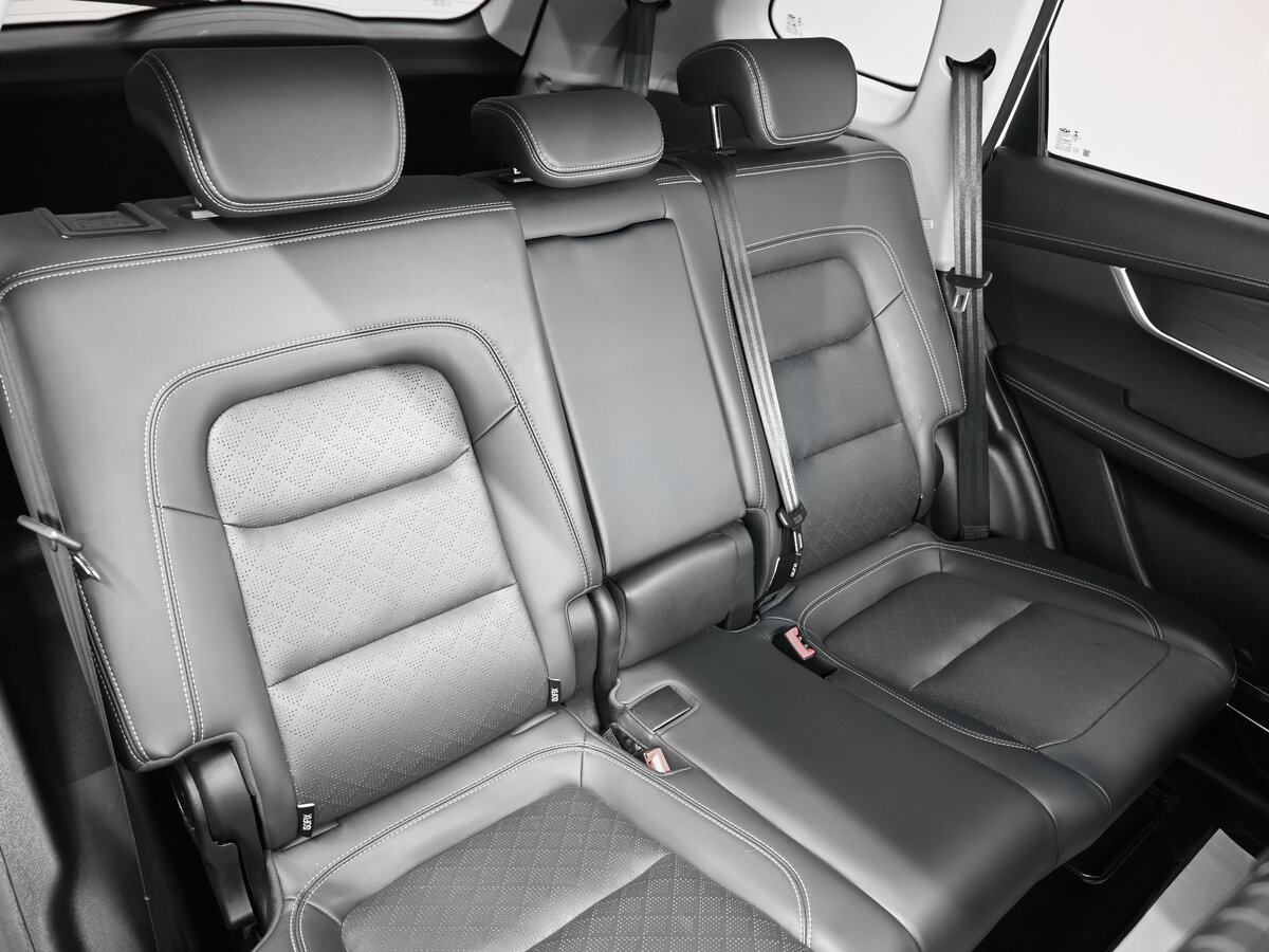 Купить Chery Tiggo 8 с пробегом. Фото: #11