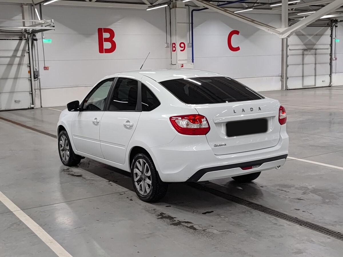 Купить Lada (ВАЗ) Granta с пробегом. Фото: #6