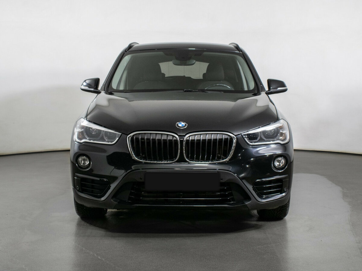 Купить BMW X1 с пробегом. Фото: #1