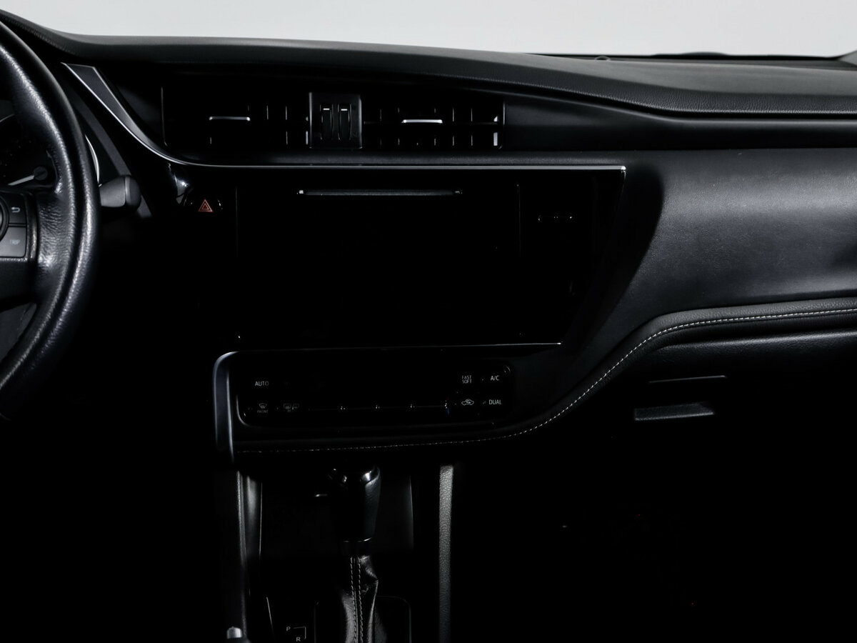 Купить Toyota Corolla с пробегом. Фото: #10