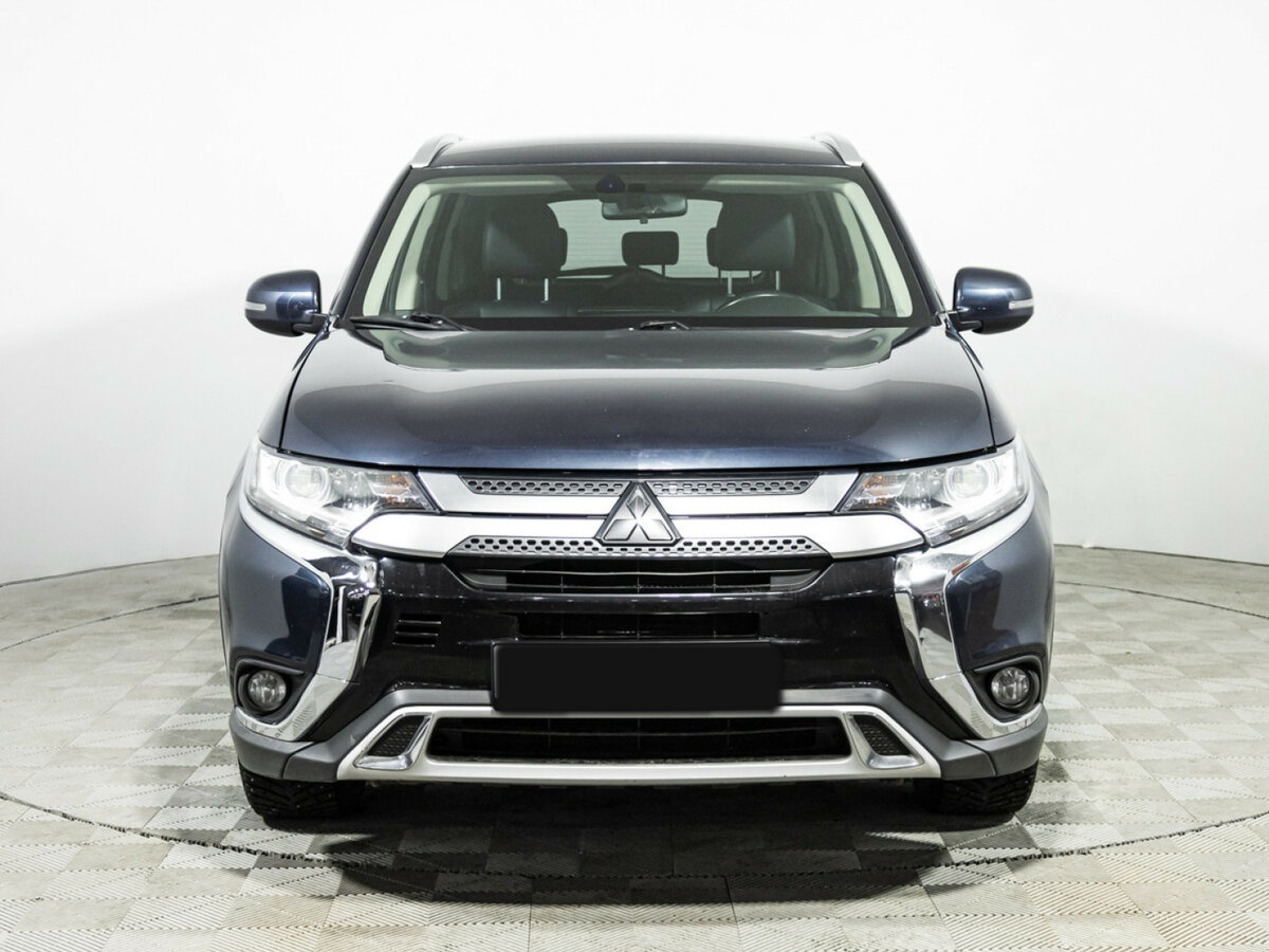 Купить Mitsubishi Outlander с пробегом. Фото: #1