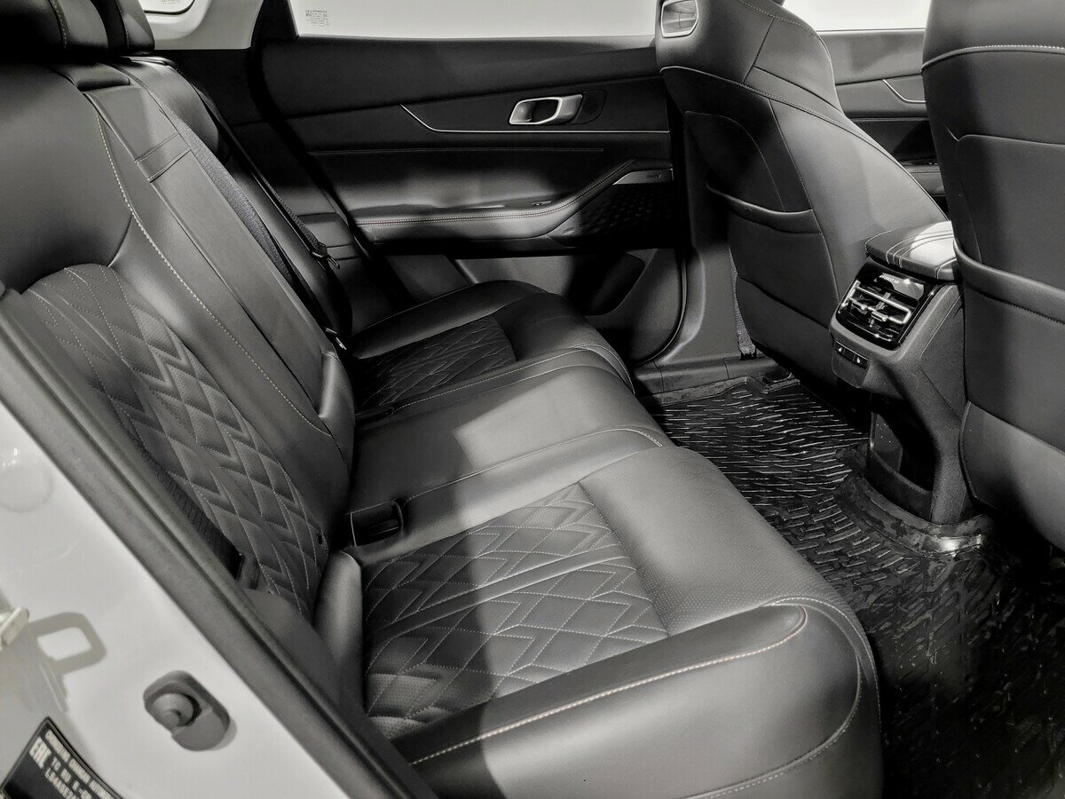 Купить Changan UNI-K с пробегом. Фото: #12