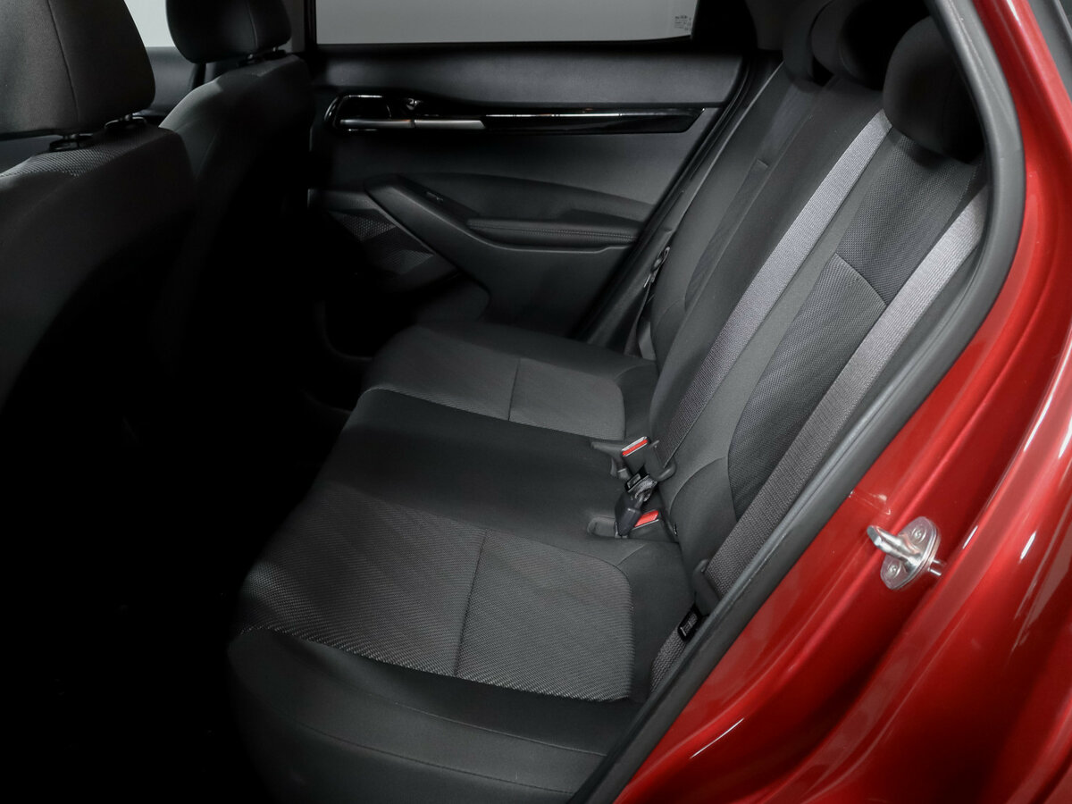 Купить Kia Seltos с пробегом. Фото: #9