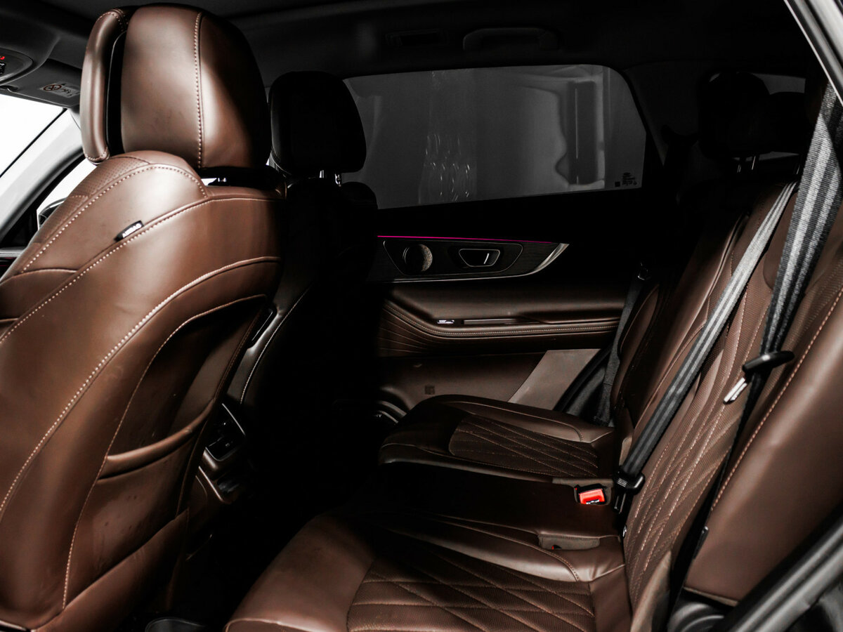 Купить Chery Tiggo 8 Pro Max с пробегом. Фото: #10