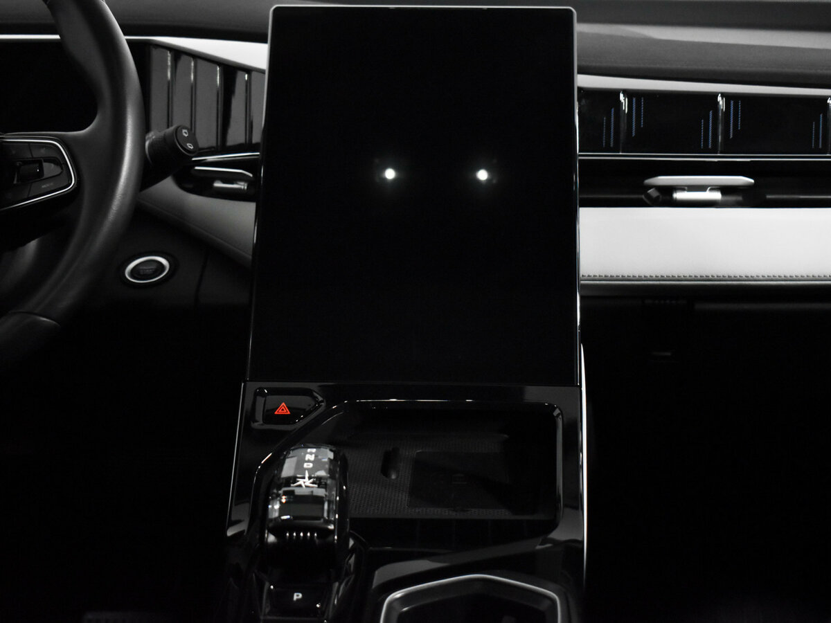 Купить Geely Atlas с пробегом. Фото: #12