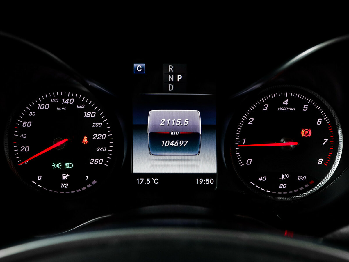 Купить Mercedes-Benz C-Класс с пробегом. Фото: #10