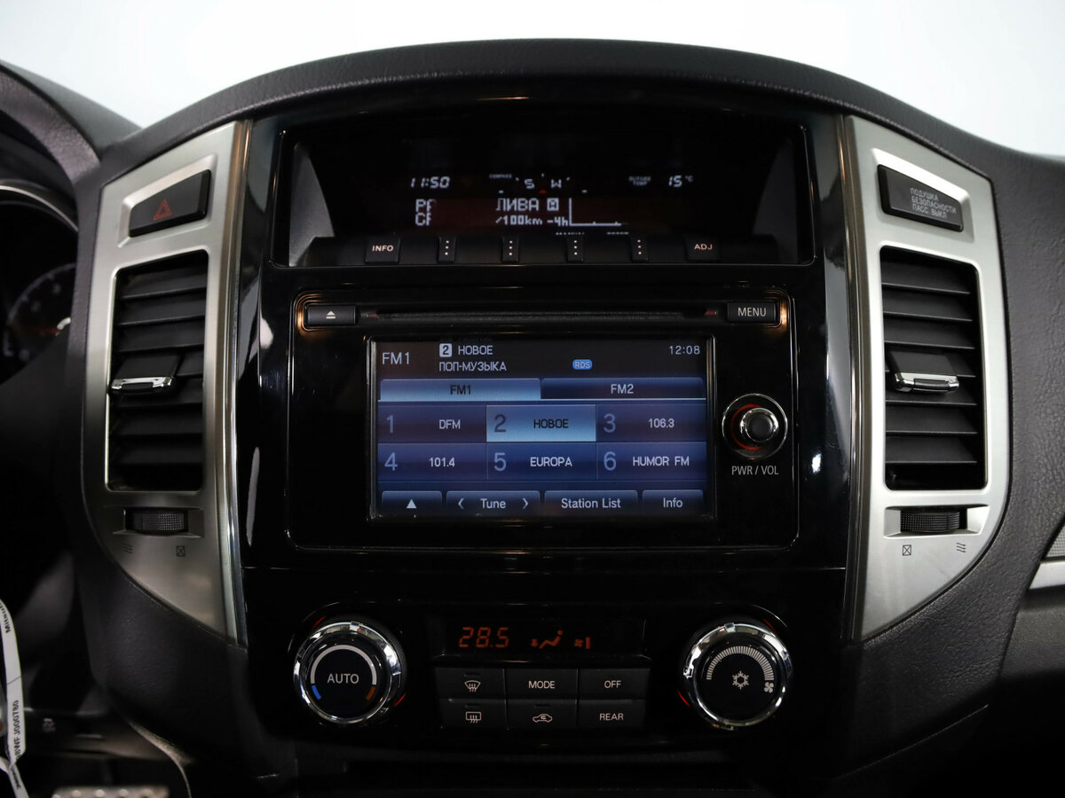 Купить Mitsubishi Pajero с пробегом. Фото: #13