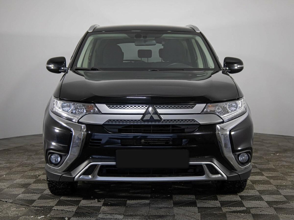 Купить Mitsubishi Outlander с пробегом. Фото: #1
