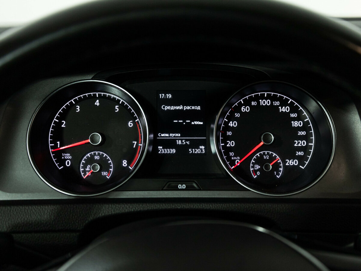 Купить Volkswagen Golf с пробегом. Фото: #11