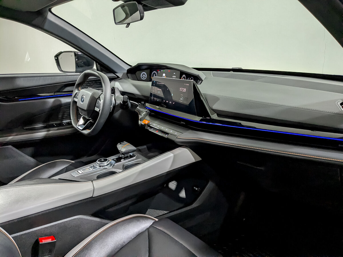 Купить Changan UNI-V с пробегом. Фото: #10