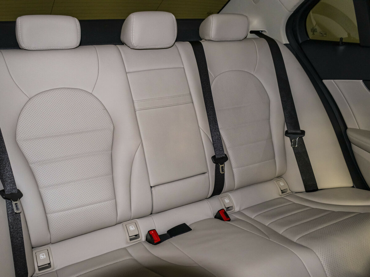 Купить Mercedes-Benz C-Класс с пробегом. Фото: #12