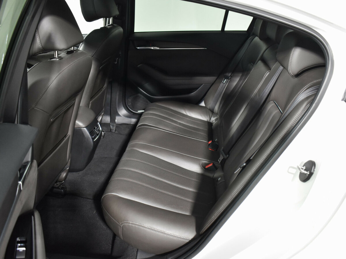 Купить Mazda 6 с пробегом. Фото: #10