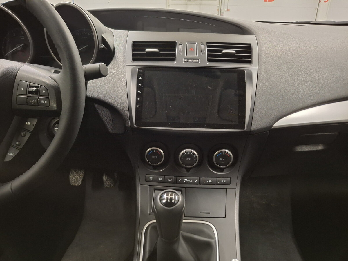 Купить Mazda 3 с пробегом. Фото: #14