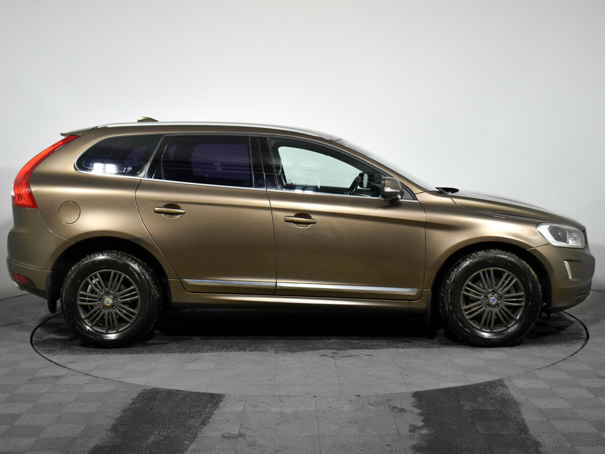Купить Volvo XC60 с пробегом. Фото: #3