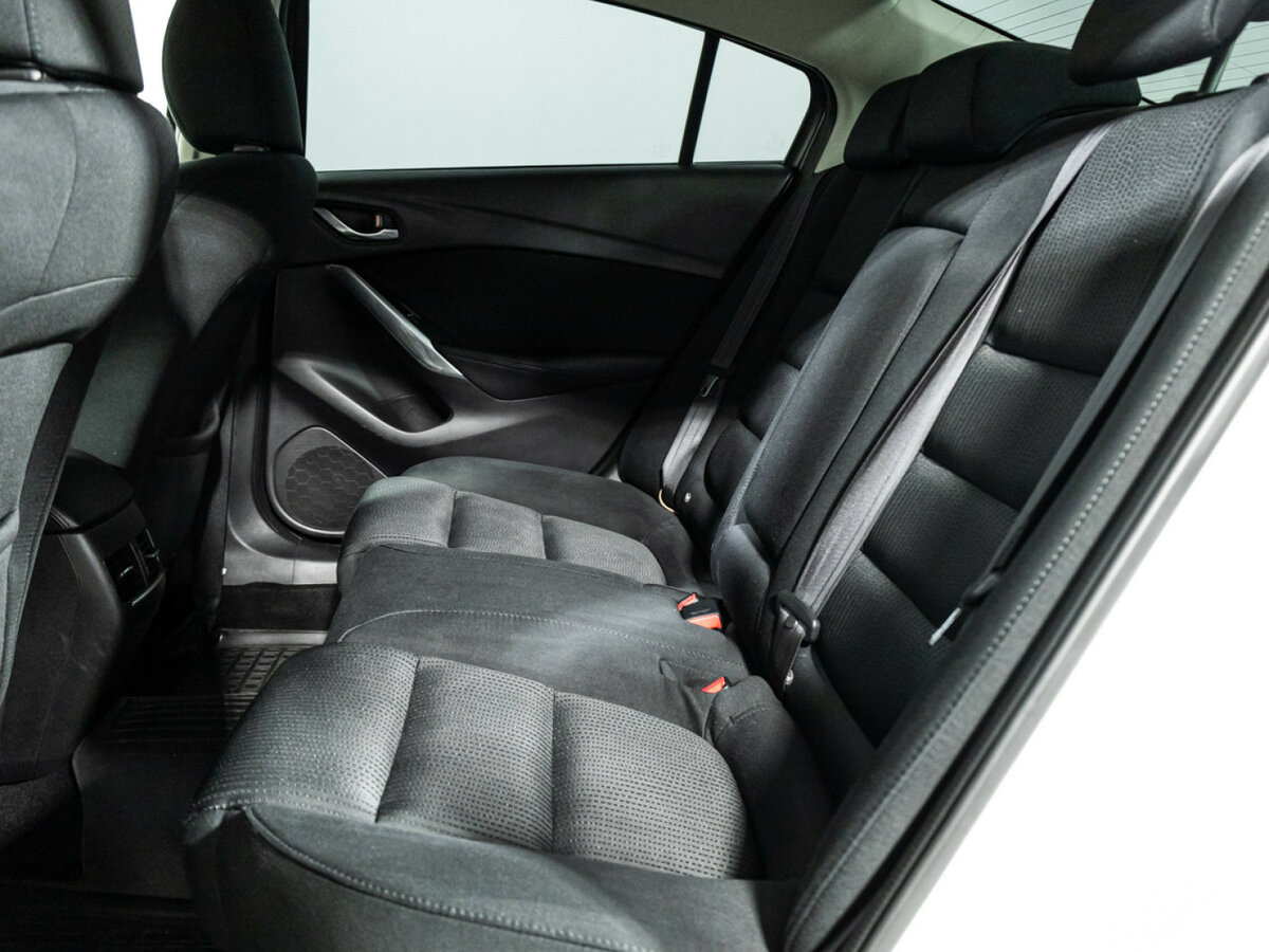 Купить Mazda 6 с пробегом. Фото: #9