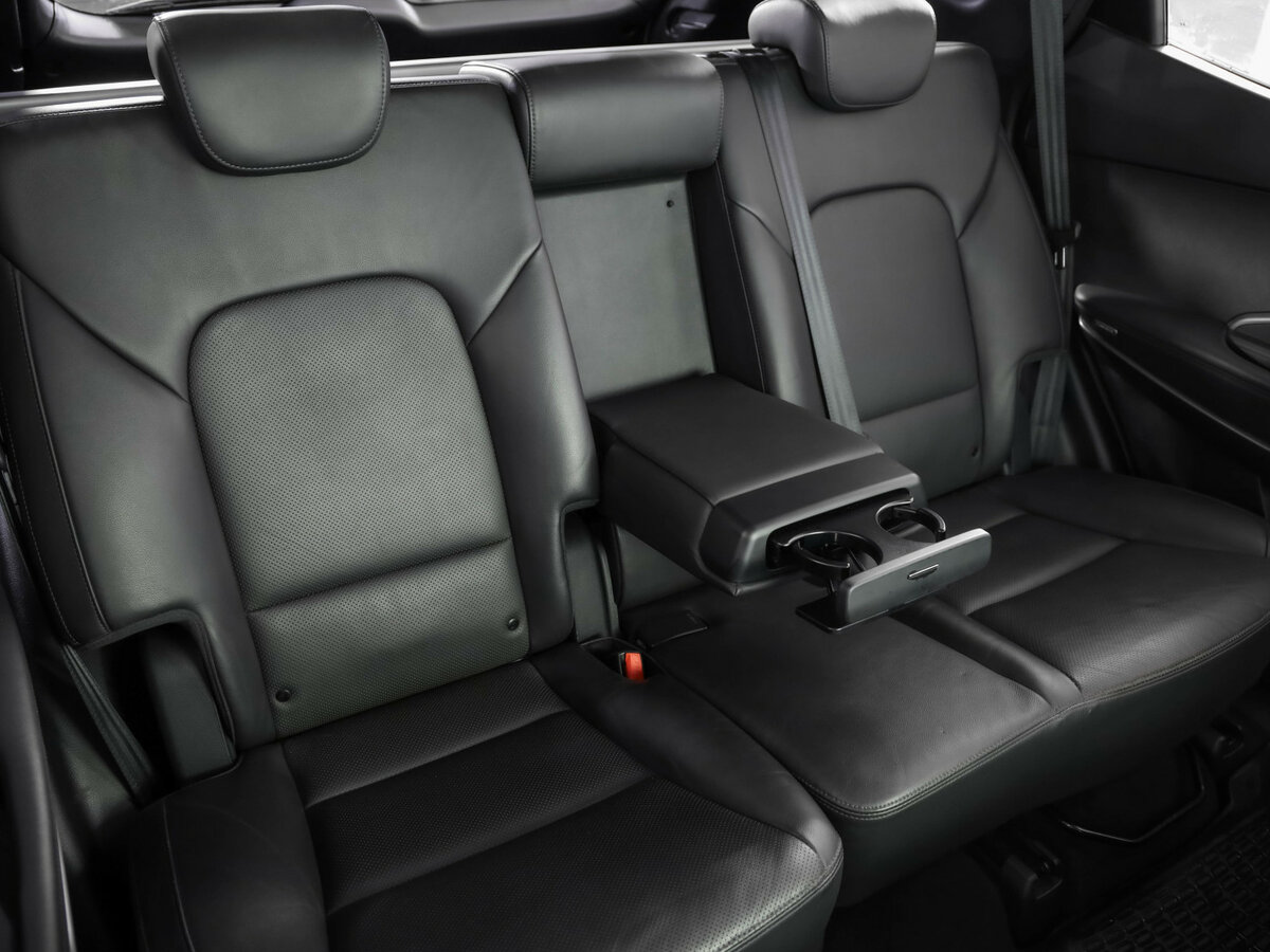 Купить Hyundai Santa Fe с пробегом. Фото: #25