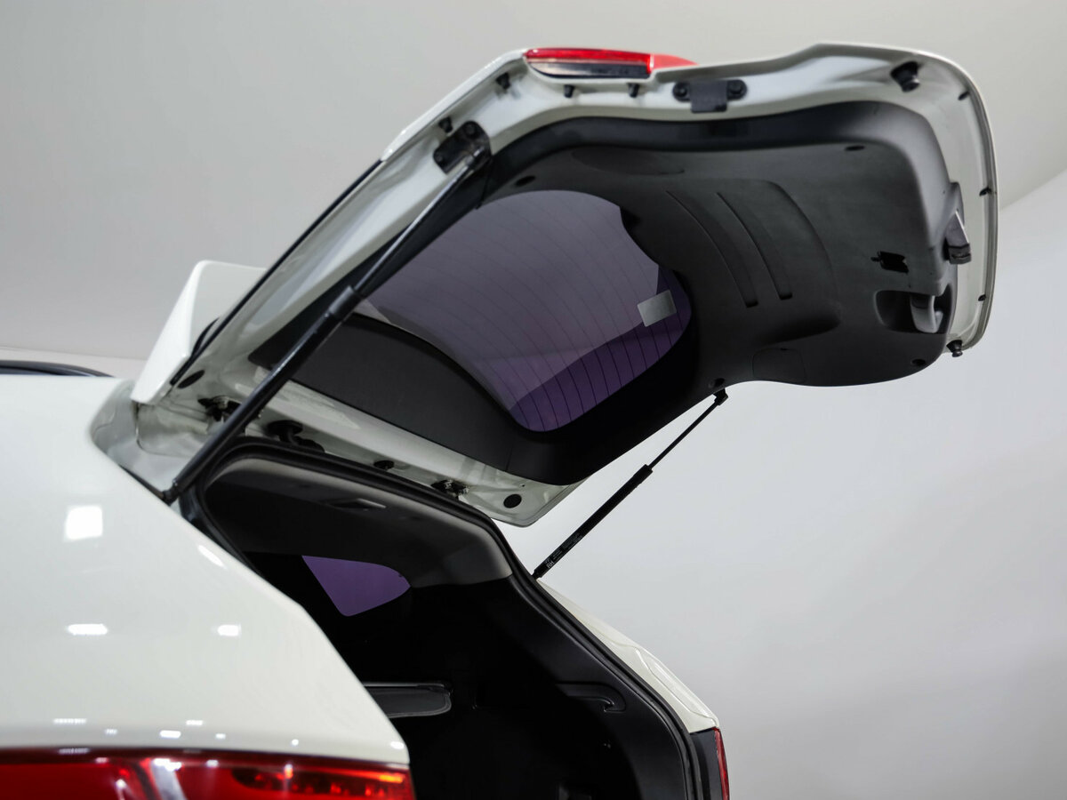 Купить Hyundai Santa Fe с пробегом. Фото: #30