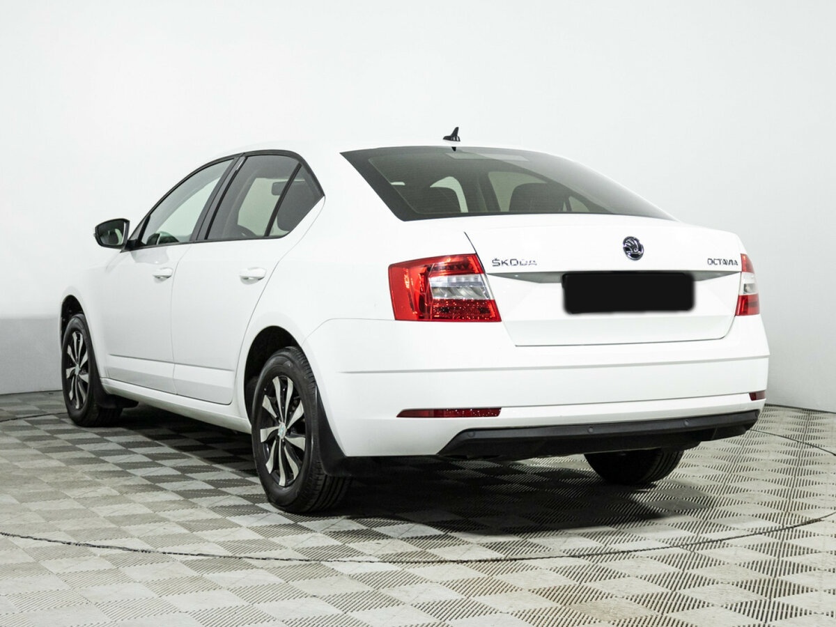 Купить Skoda Octavia с пробегом. Фото: #5