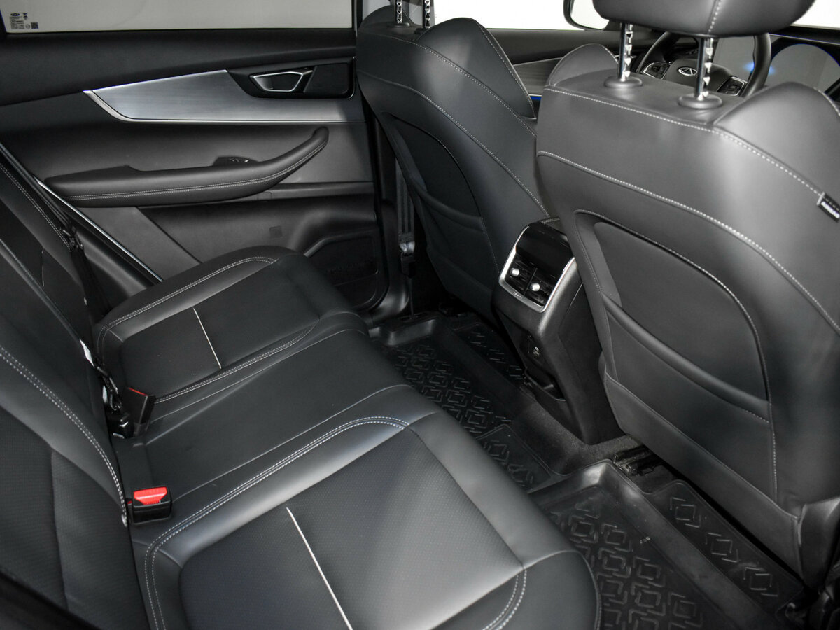 Купить Chery Tiggo 7 Pro Max с пробегом. Фото: #14