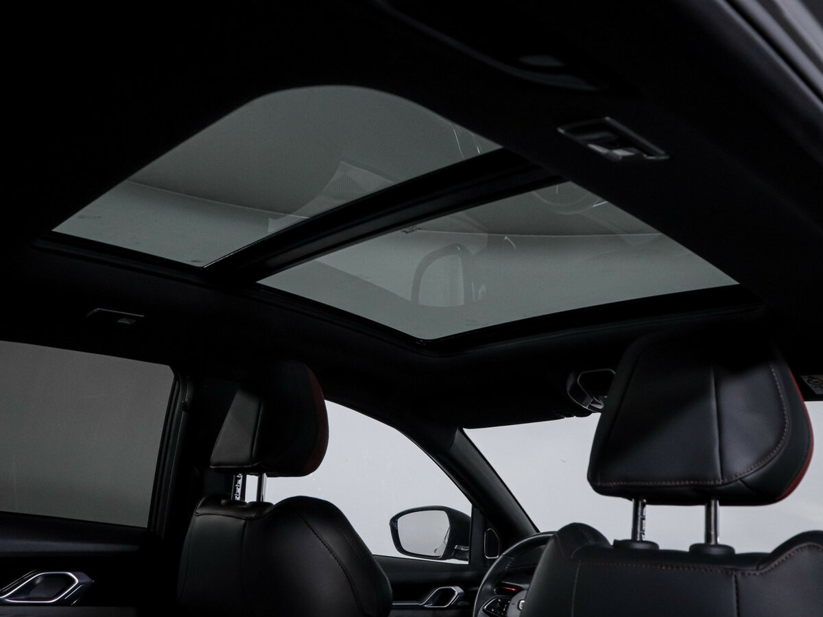 Купить Geely Coolray с пробегом. Фото: #13