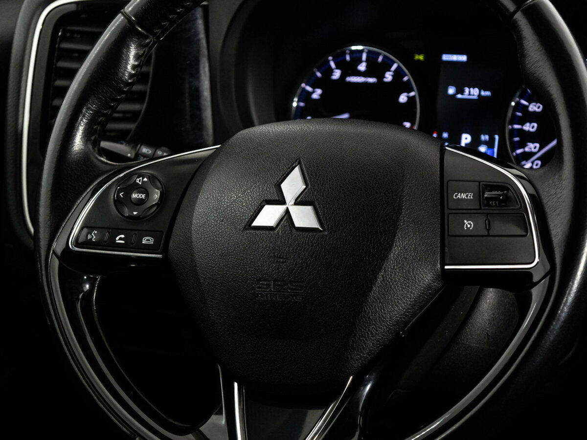 Купить Mitsubishi Outlander с пробегом. Фото: #8