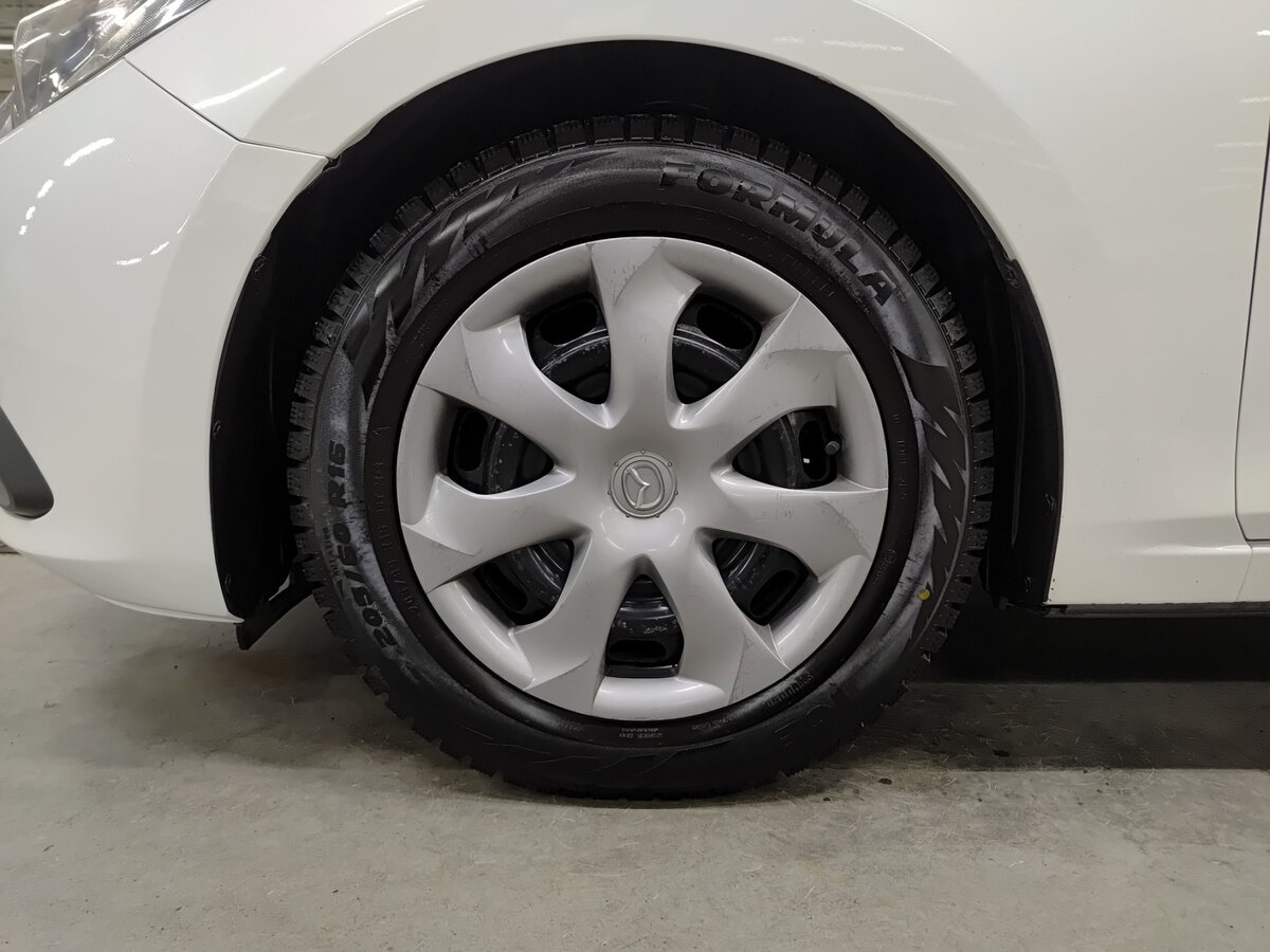 Купить Mazda 3 с пробегом. Фото: #17