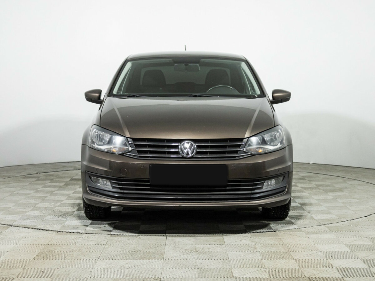 Купить Volkswagen Polo с пробегом. Фото: #1