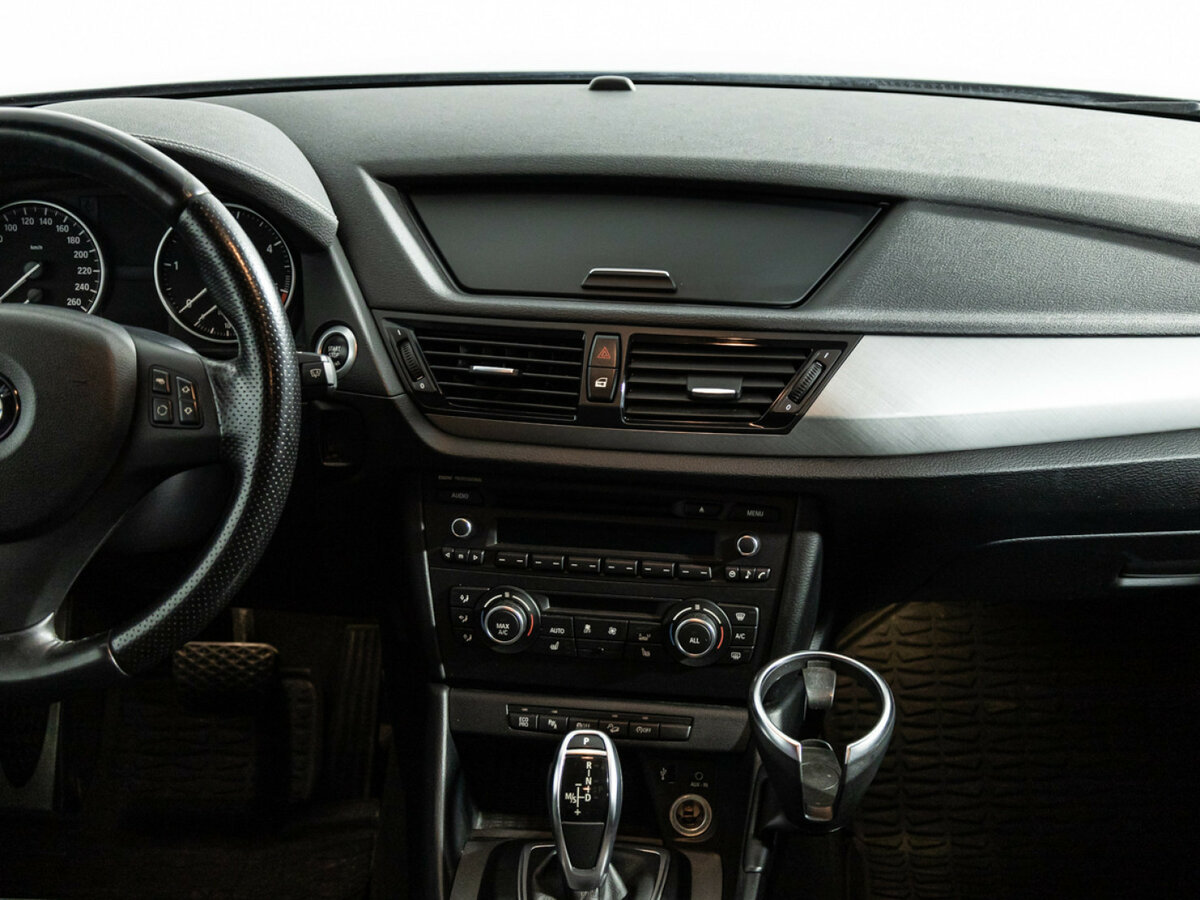 Купить BMW X1 с пробегом. Фото: #13
