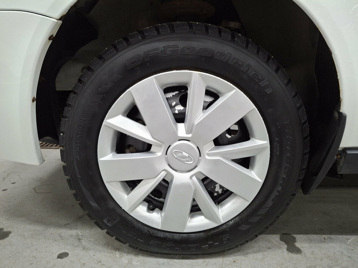 Купить Lada (ВАЗ) Priora с пробегом. Фото: #17