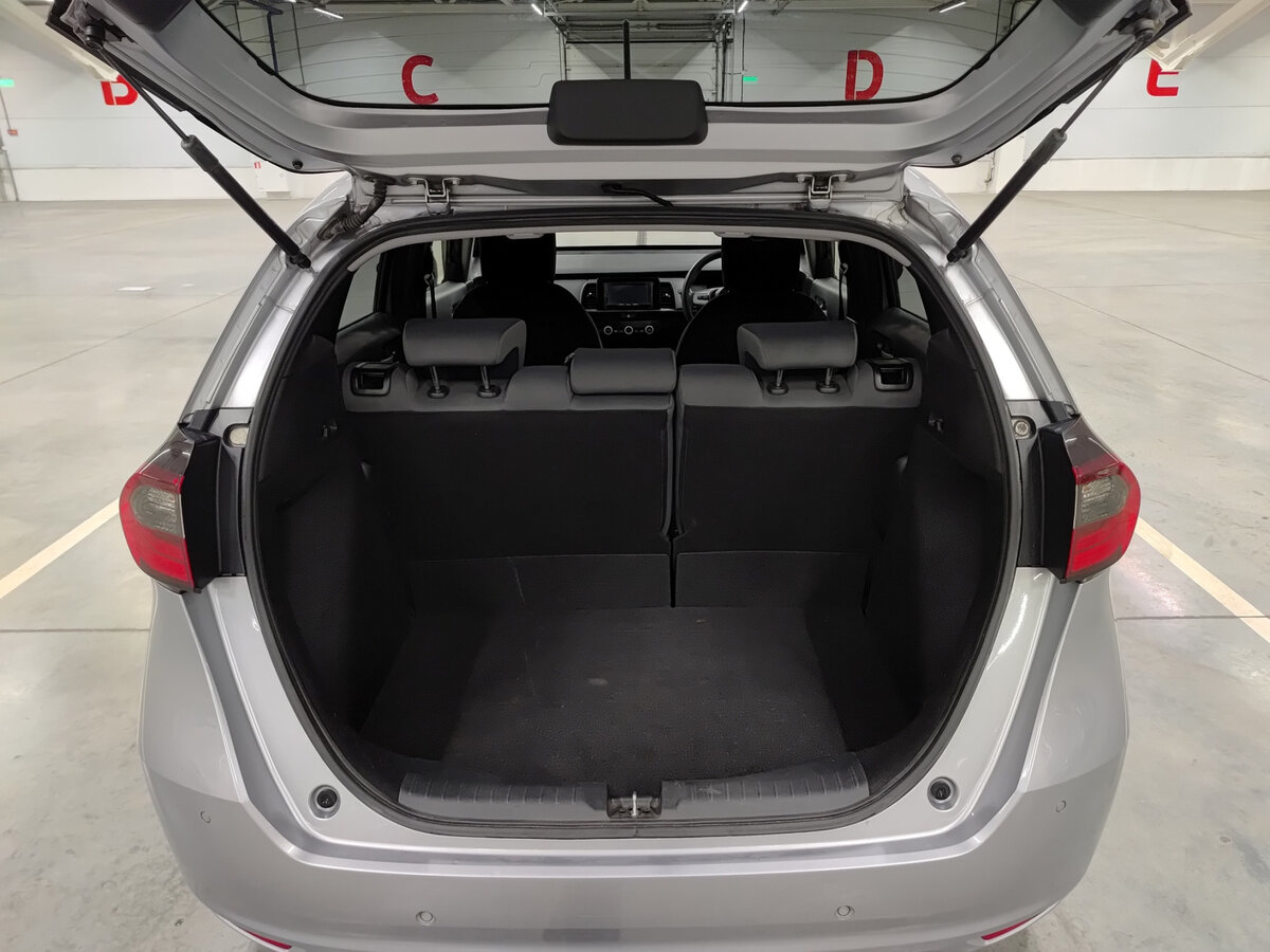 Купить Honda Fit с пробегом. Фото: #9