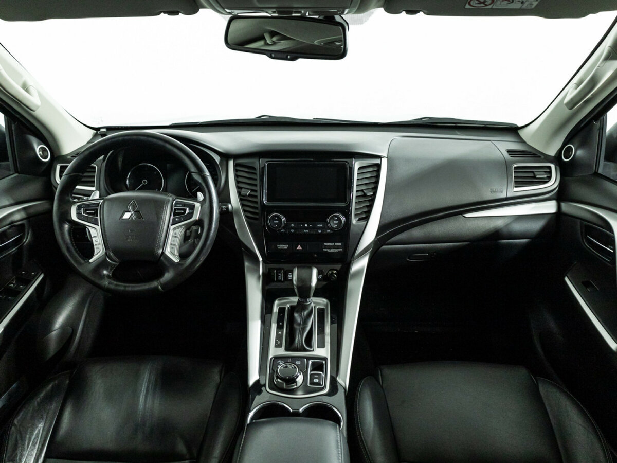 Купить Mitsubishi Pajero Sport с пробегом. Фото: #10